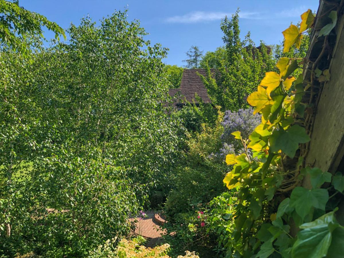 Hertford Barn Conversion Exterior photo