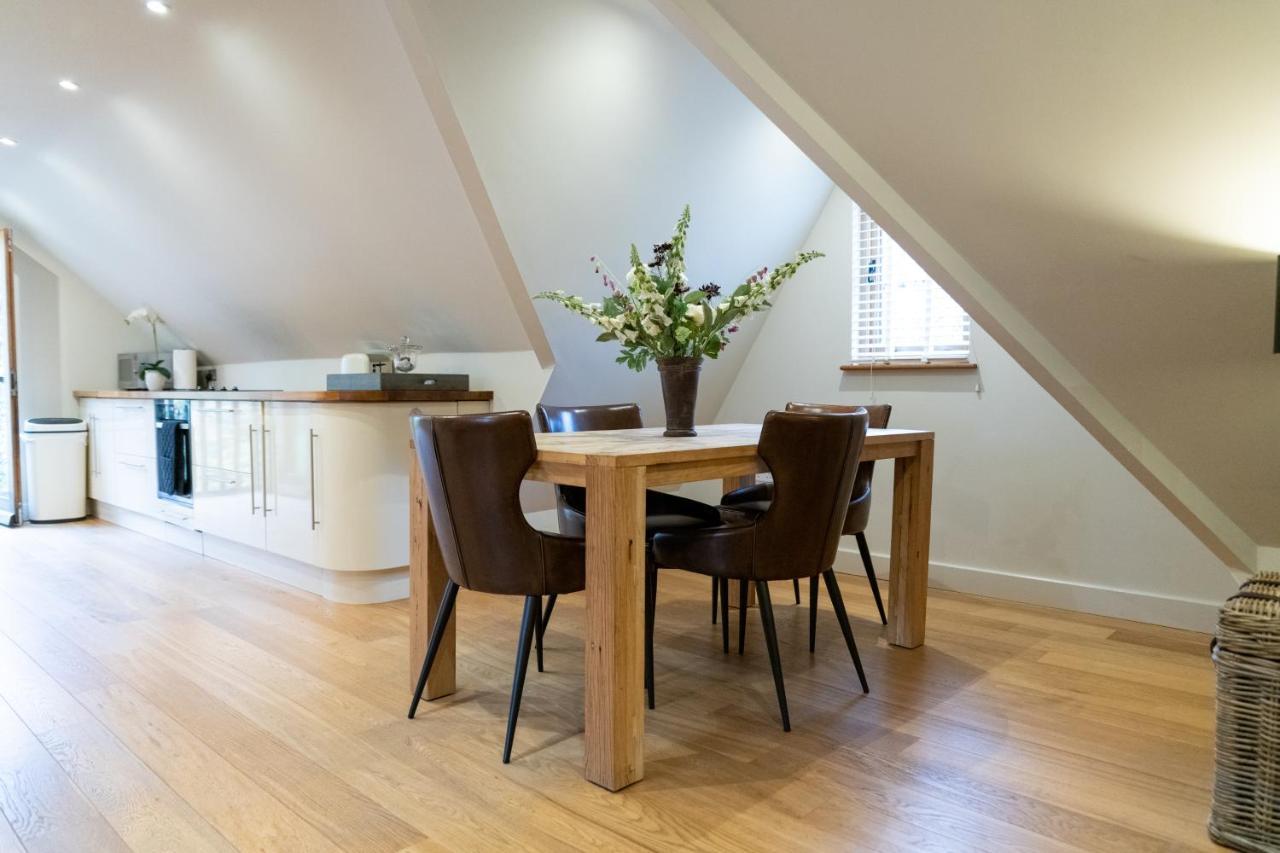 Hertford Barn Conversion Exterior photo